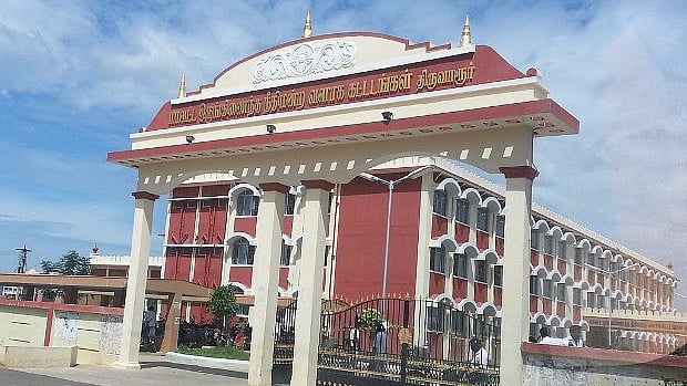 story-hero-img