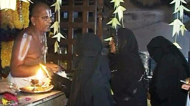 A typical offering to the deity is Vepapathi, which is made of jaggery and sugarcane. (Photo Courtesy: <i>The News Minute</i>)