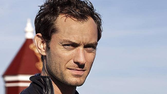 (Photo Courtesy: Jude Law /<a href="https://www.facebook.com/Judelaw.tk/"> Facebook</a>)