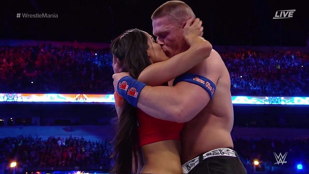 Congratulations to the star wrestler couple. (Photo Courtesy: Twitter/@WWE Wrestle Mania)