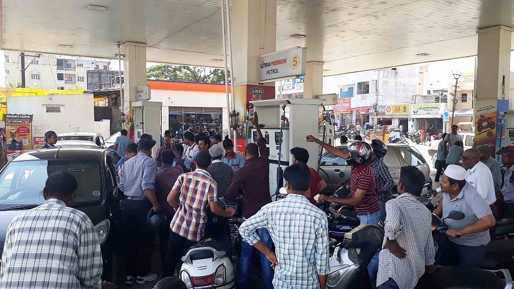 This move is expected to reduce the long queues at fuel stations. (Photo: IANS)