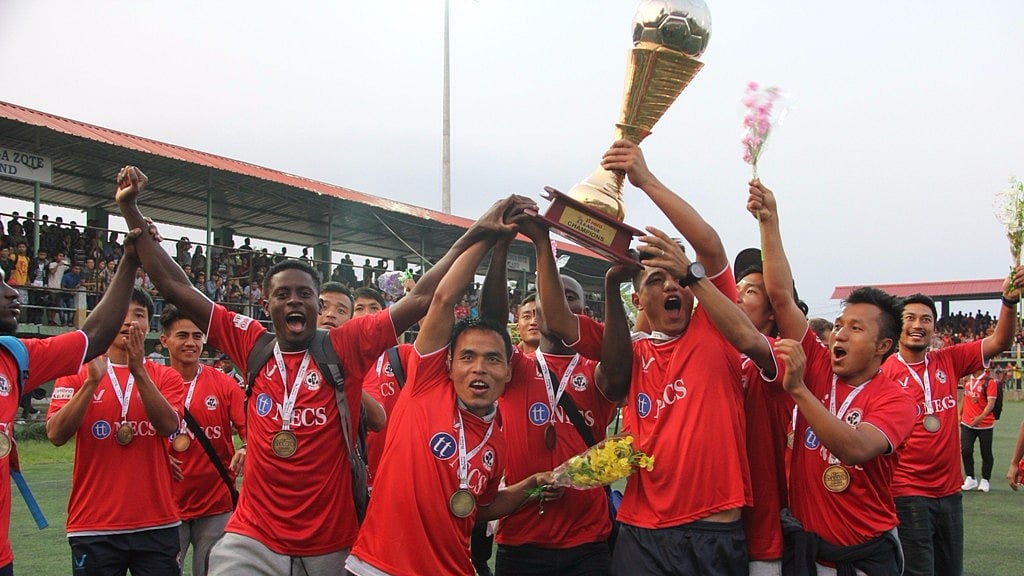 Aizawl FC came home to a grand welcome. (Photo: Lal Zarzova)
