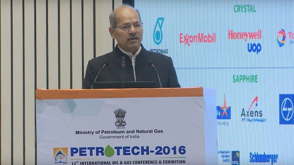  Anil Madhav Dave was appointed as Minister of State for Ministry of Environment (Independent Charge) in July 2016. (Photo: Facebook/<a href="https://www.facebook.com/AnilMDave/photos/a.625255027496802.1073741825.243847435637565/1239396826082616/?type=3&amp;theater">Anil Madhav Dave</a>)