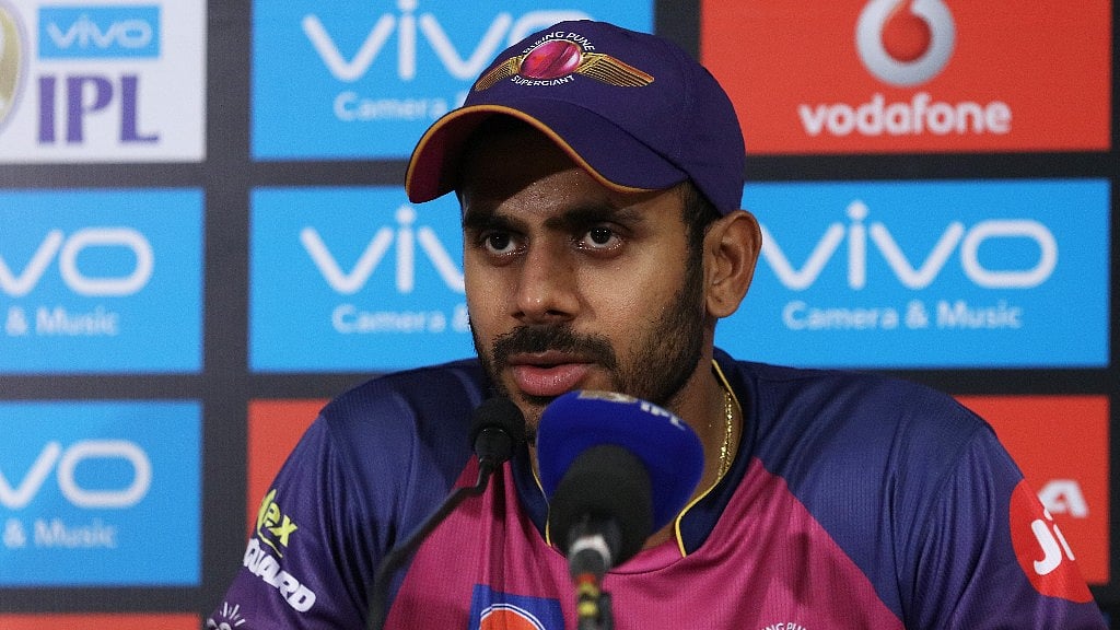 Manoj Tiwary took to Twitter to express his disappointment after the 2019 IPL Auction snub.