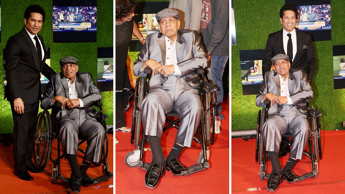 Sachin Tendulkar with his first cricket coach Ramakant Achrekar.&nbsp;