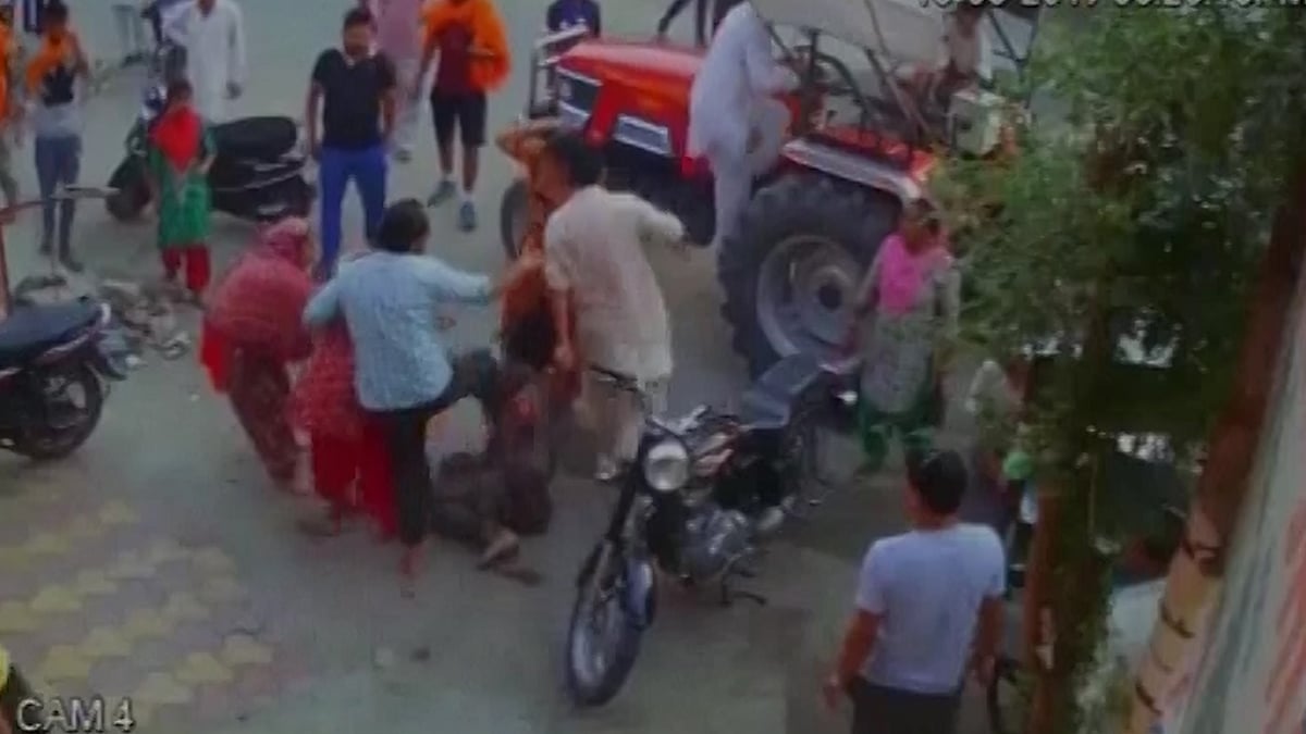 Pathankot martyr Kulwant Singh’s brother and sister-in-law were beaten up. (Photo: ANI Screengrab)