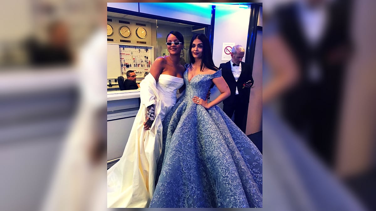 Hello Aishwarya and Rihanna. (Photo Courtesy: <a href="https://twitter.com/ALLaishwaryaWeb">Twitter</a>.com/ALLaishwaryaWeb)