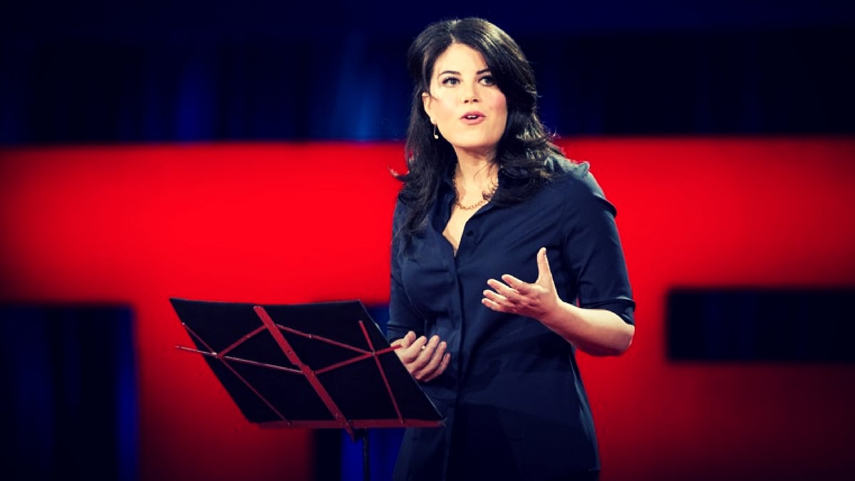 “Ailes made sure that his anchors hammered it ceaselessly, 24 hours a day,” writes Lewinsky. (Photo Courtesy: <a href="https://pi.tedcdn.com/r/pe.tedcdn.com/images/ted/7adb146402a457282081af7f165e3912e6bab151_2880x1620.jpg?cb=05112016&amp;quality=89&amp;w=800">Ted.com</a>)