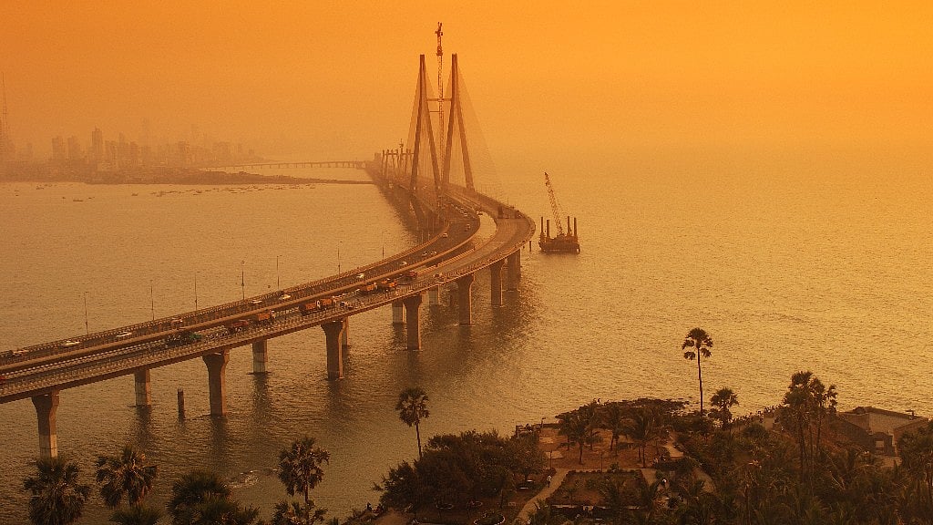 Bandra Worli Sea Link. (Photo: iStock)