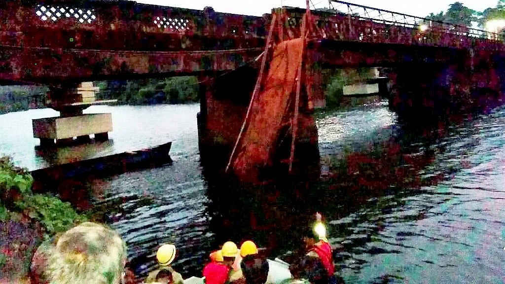 The victims were standing on the dilapidated bridge watching an operation to rescue a youth who allegedly jumped into the river to commit suicide. (Photo: PTI)