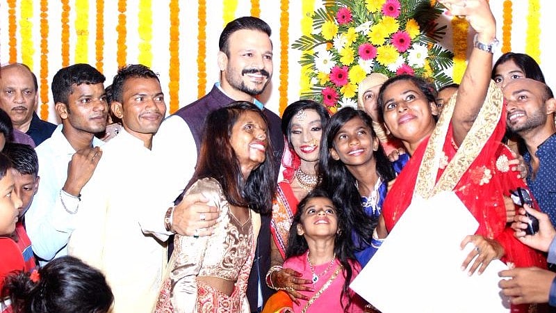 Vivek Oberoi attends the wedding of an acid attack survivor. (Photo: ANI screengrab)