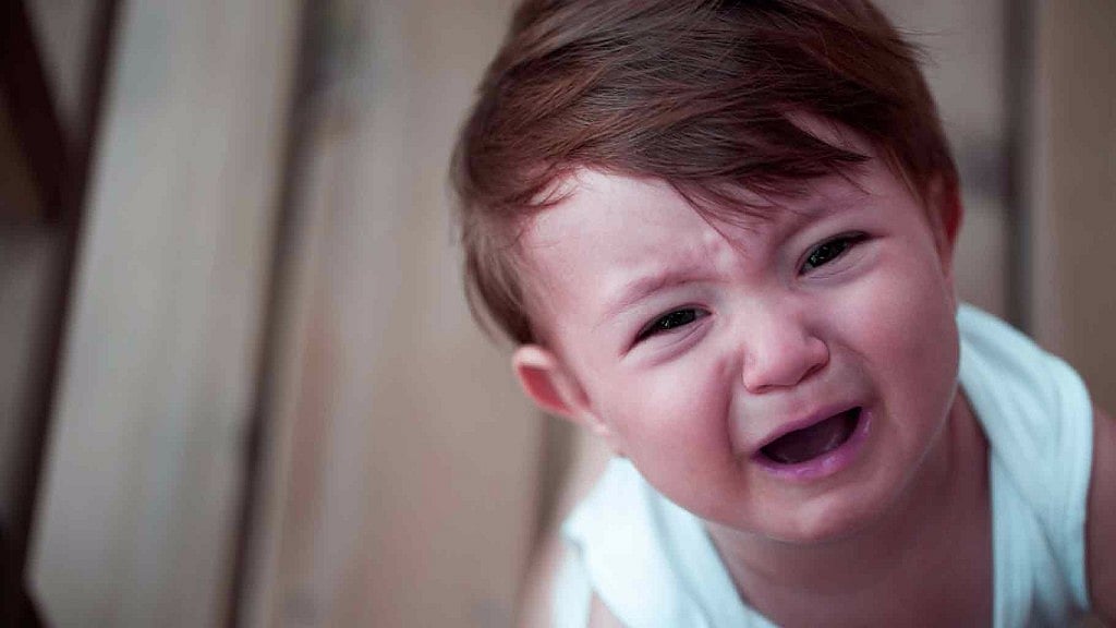 Fruit juice does not benefit toddlers despite popular notion that it is healthy for all.(Photo: iStock)