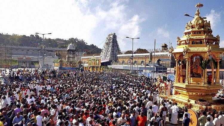 Pilgrims at Tirupati and Golden Temple. (Photo: PTi)
