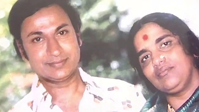 Dr Parvathamma was 78. (Photo Courtesy:<a href="http://www.thenewsminute.com/sites/all/var/www/images/maxresdefault.jpg"> The News Minute</a>)<a href="http://www.thenewsminute.com/sites/default/files/styles/news_detail/public/parvathamma-rajkumar-18_5.jpg?itok=RmQOR4Ei"> </a>