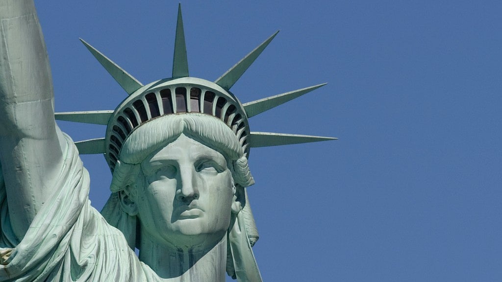 The Statue of Liberty was gifted to America by France in 1885 to commemorate their friendship.