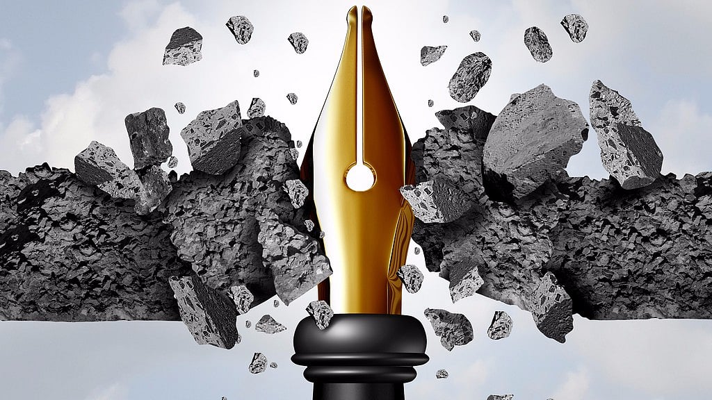 The might of the pen became apparent when journalists came together to condemn the CBI raids into NDTV’s Prannoy Roy’s house. Photo for representational purposes only. (Photo: iStock) 