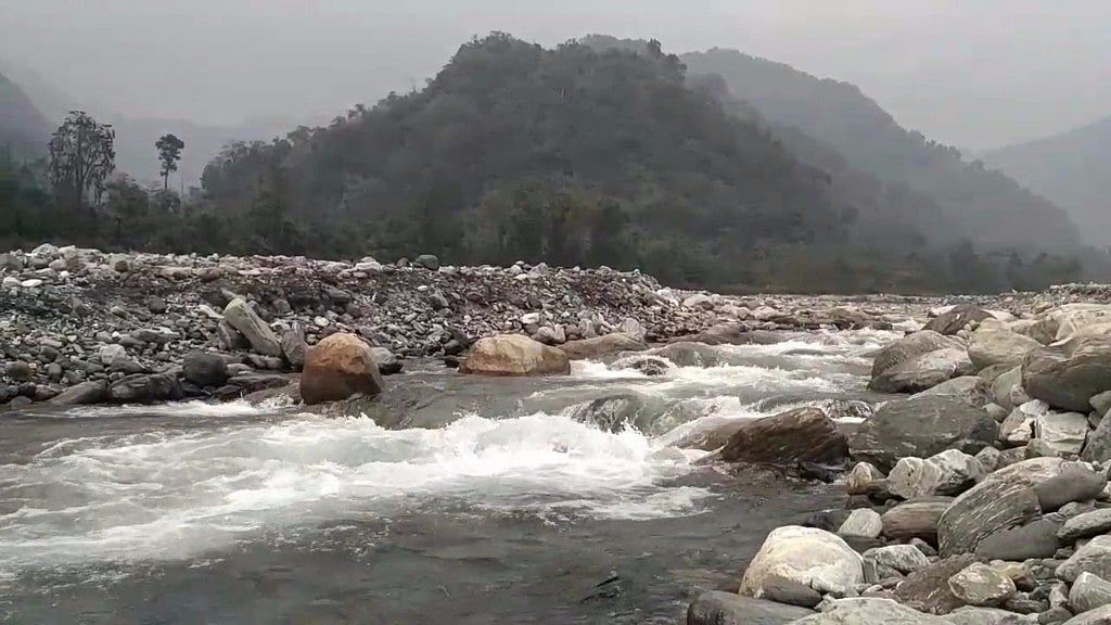  The Eze or Deopani river, near Roing in Arunachal Pradesh.  (Photo Courtesy: Youtube Screengrab)