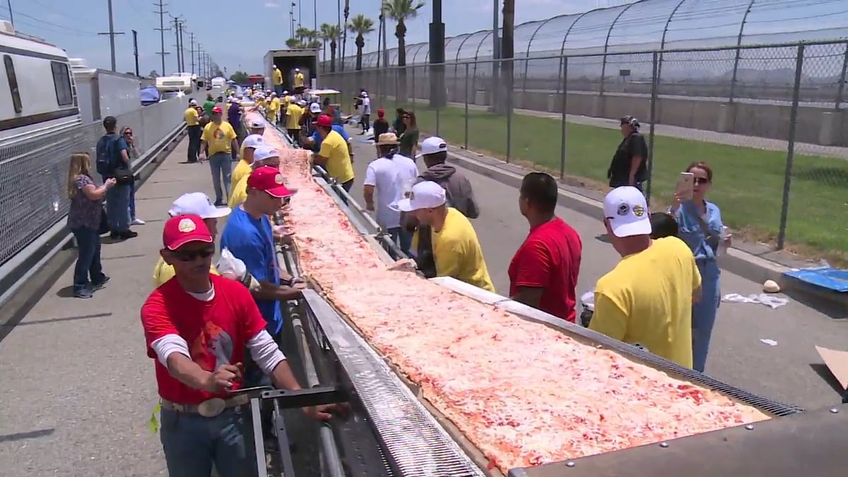 Three industrial ovens were required to bake the pizza. (Photo: Ruptly Screengrab)