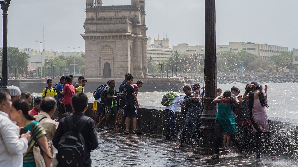 Rains lash the island city. (Photo: iStock)