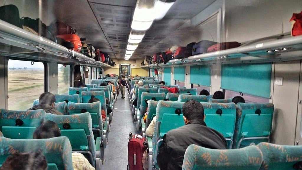 Starting from 15 June, passengers will be able to pre-order their meals and get it delivered to their seats. (Photo Courtesy: YouTube Screenshot)