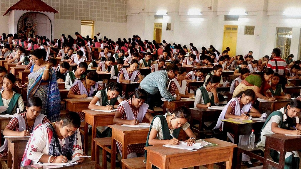Students appearing for their board exams. Image used for representational purposes. (Photo: PTI)