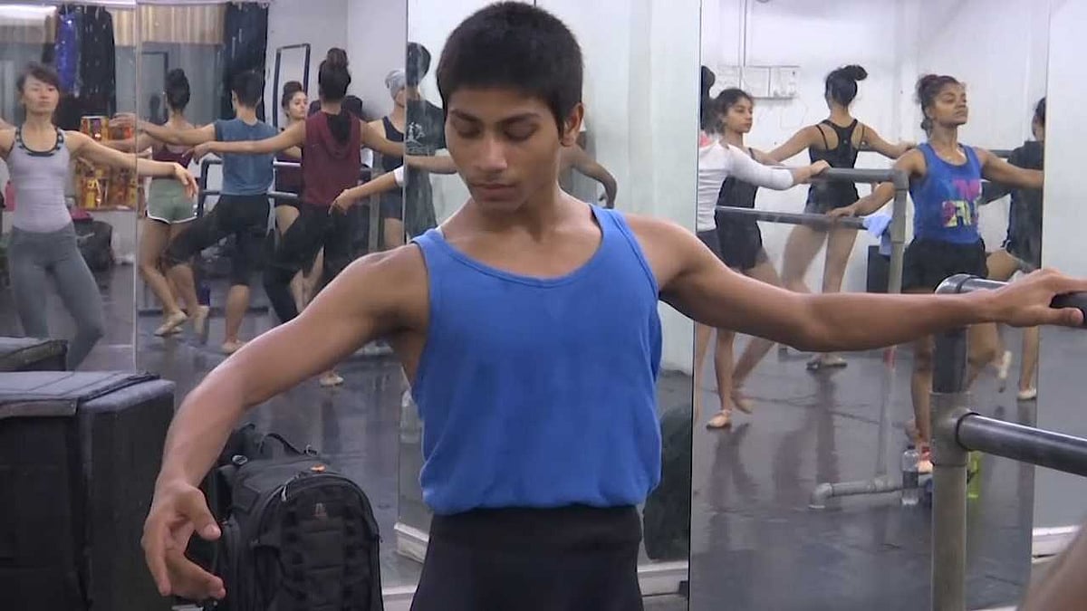 Amiruddin Shah dances his way to the top! 