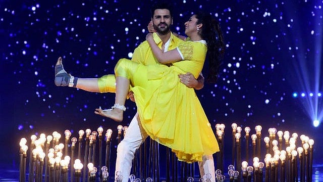 Divyanka-Vivek win <i>Nach Baliye</i>!