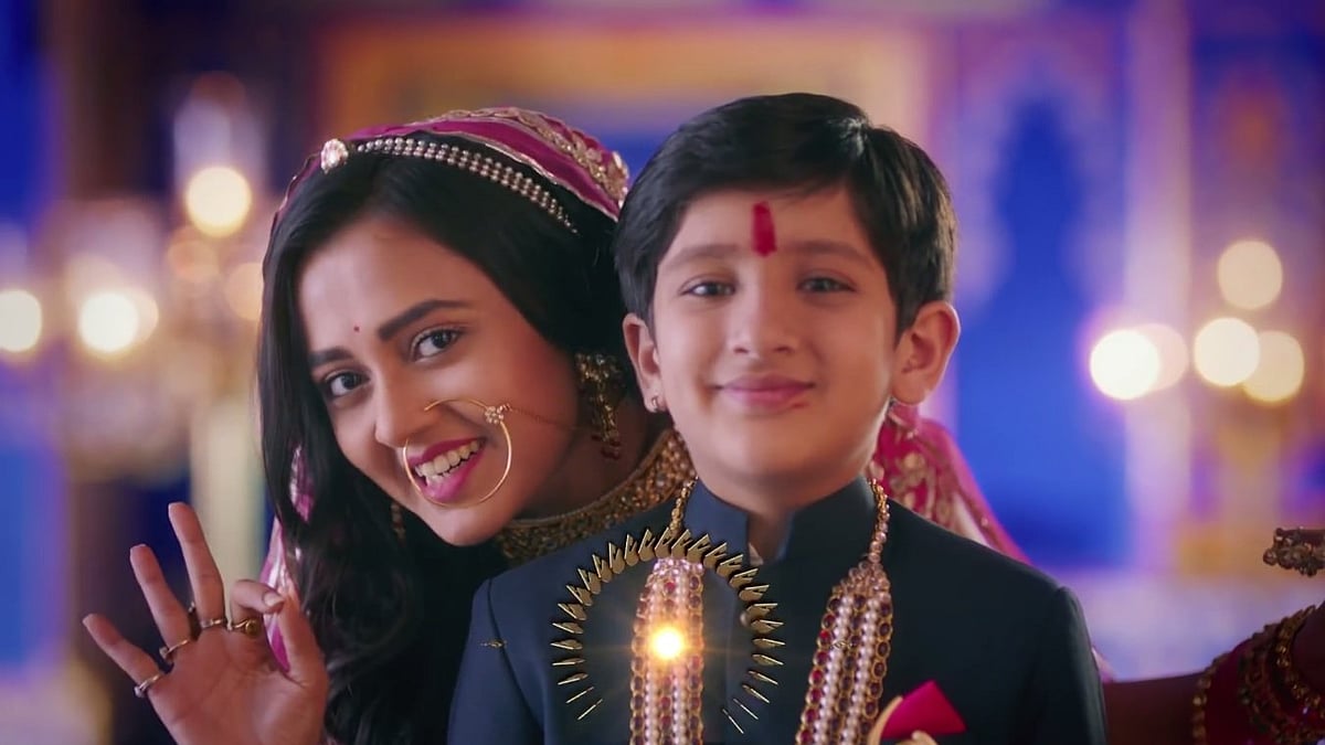 Tejaswi Prakash and Afaan Khan play the lead roles in <i>Pehredaar Piya Ki</i>.