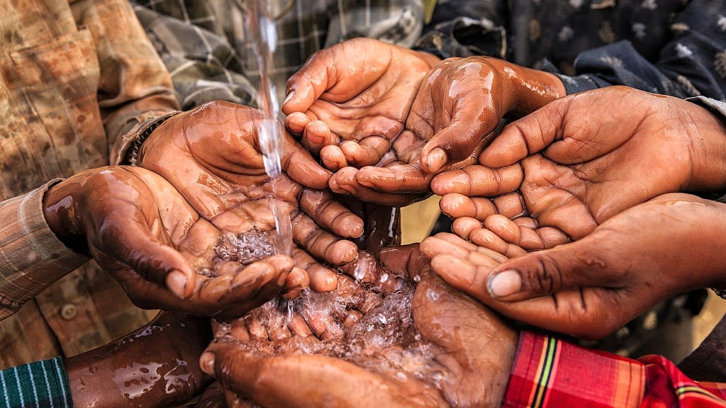 2.1 billion people worldwide lack access to safe, readily available water at home. 