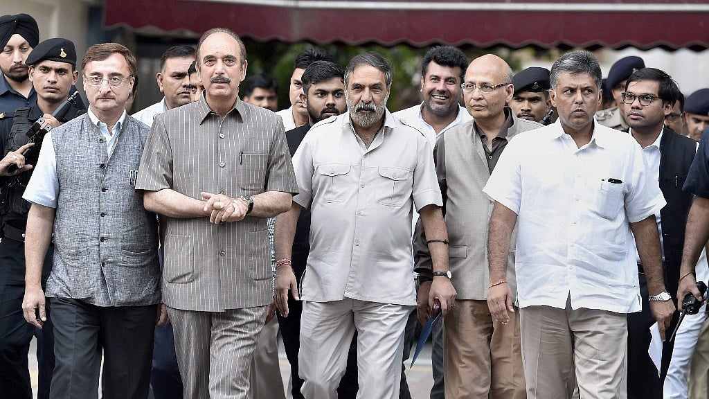 Congress leaders Ghulam Nabi Azad, Anand Sharma, Manish Tiwari, Manu Singhvi and others come out Election Commission of India