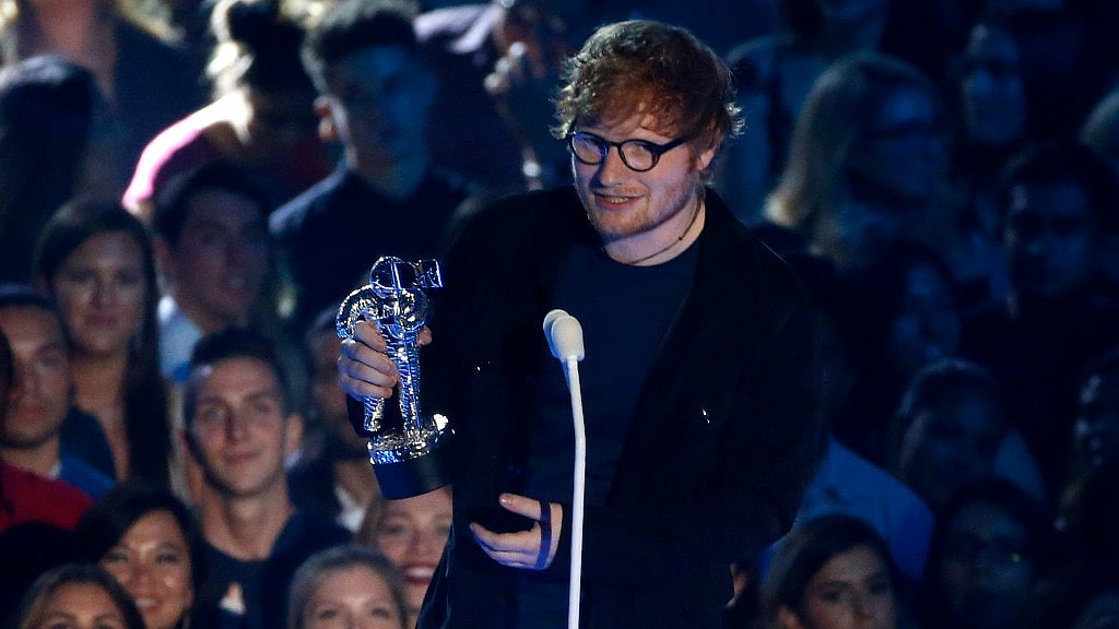 <i>Shape of You </i>singer, Ed Sheeran won Artist of the Year. 