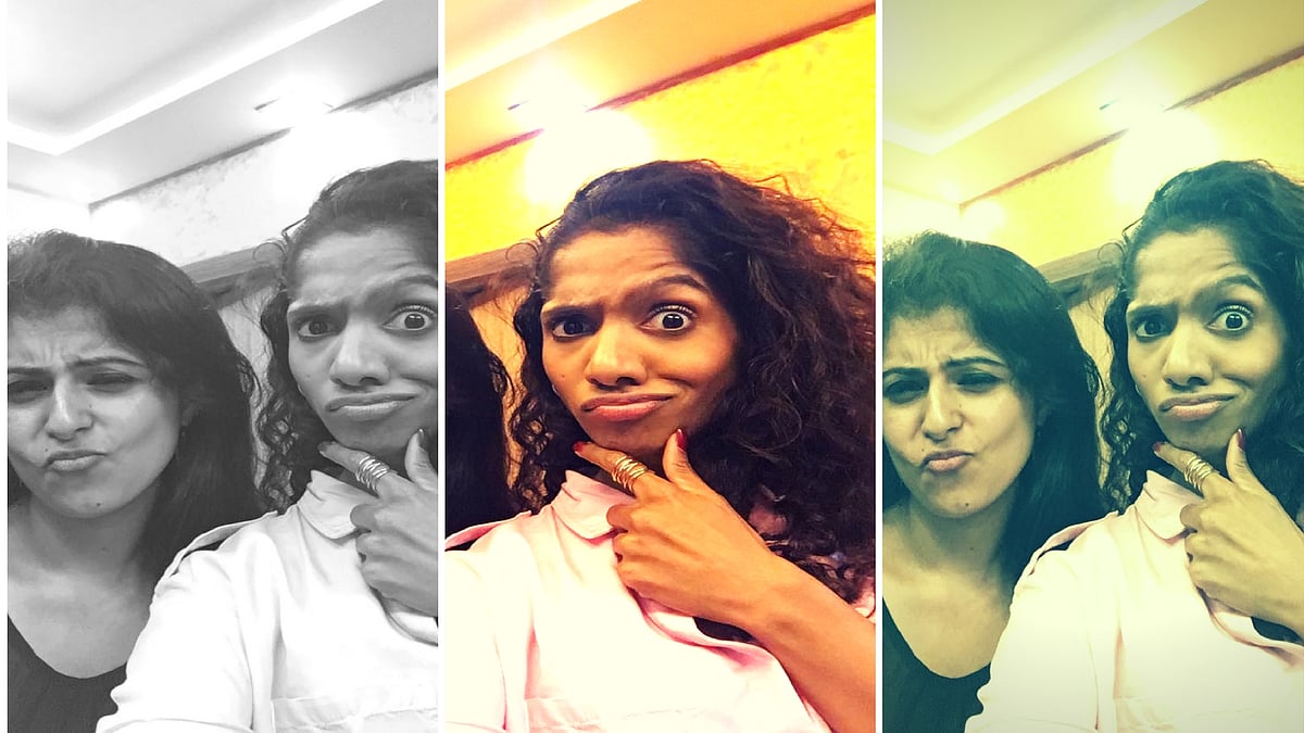 Jamie makes the famous Johnny Lever face.