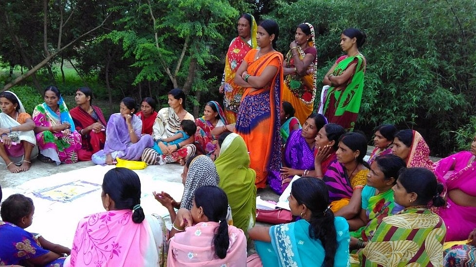 A woman’s meeting in Jehanabad to discuss the benefits of building toilets in homes. 