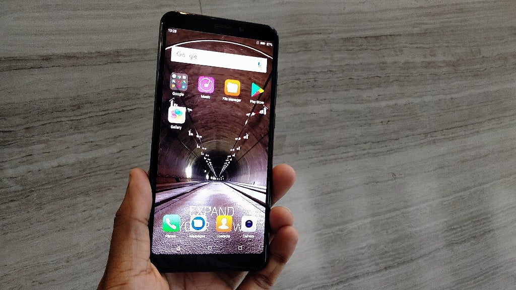 Micromax Canvas Infinity smartphone with so-called 18:9 ratio. 