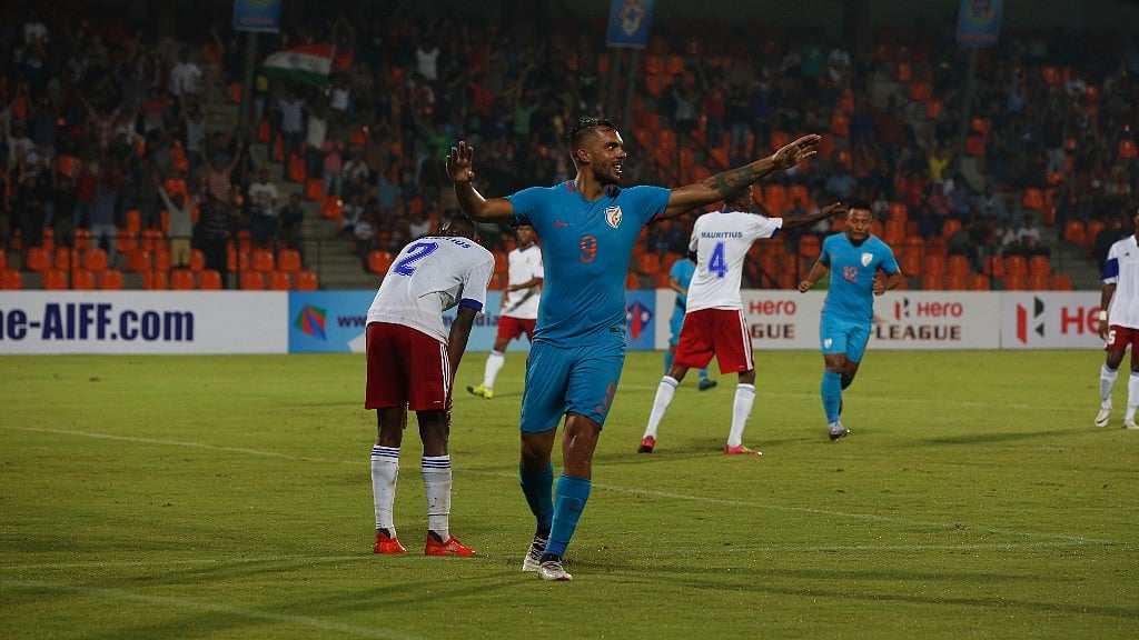 Jean Mervyn Jocelyn gave the visitors a shock lead before Robin Singh & substitute Balwant Singh scored.
