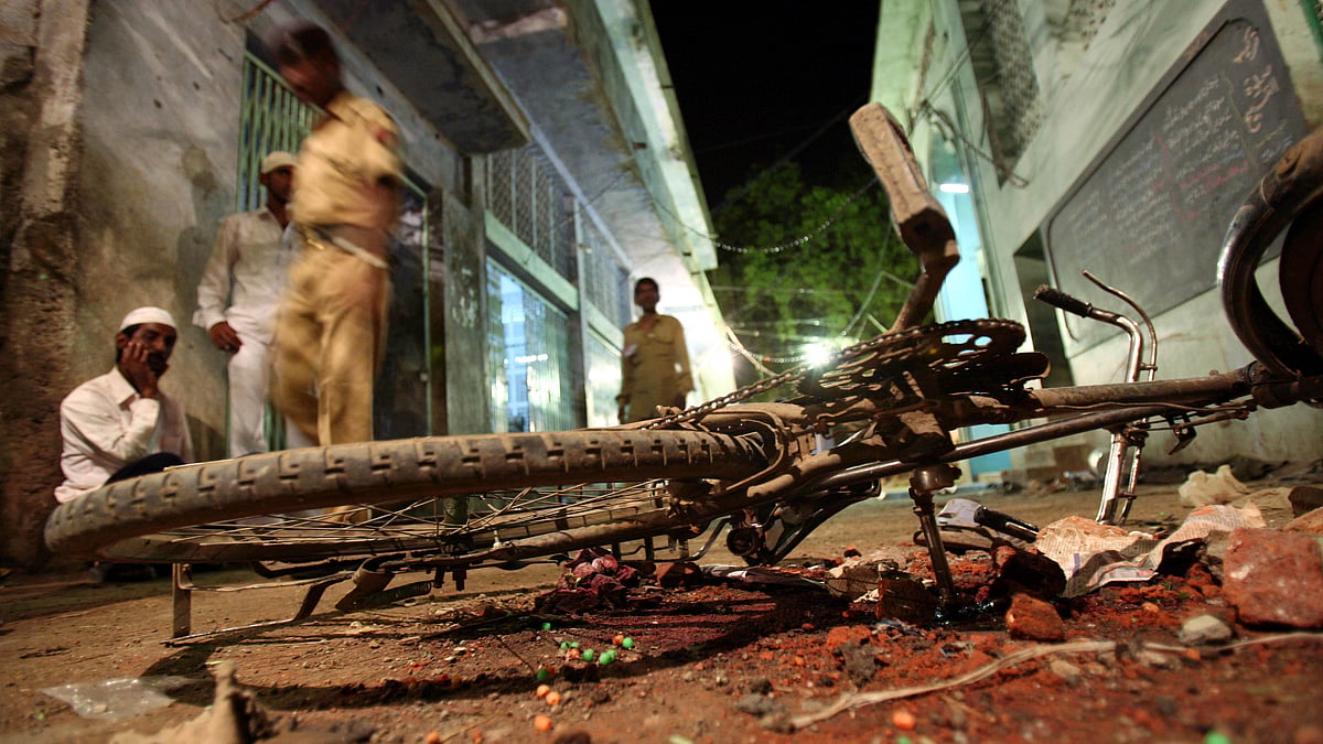 On 29 September 2008, six people were killed and over 100 injured in the blast.