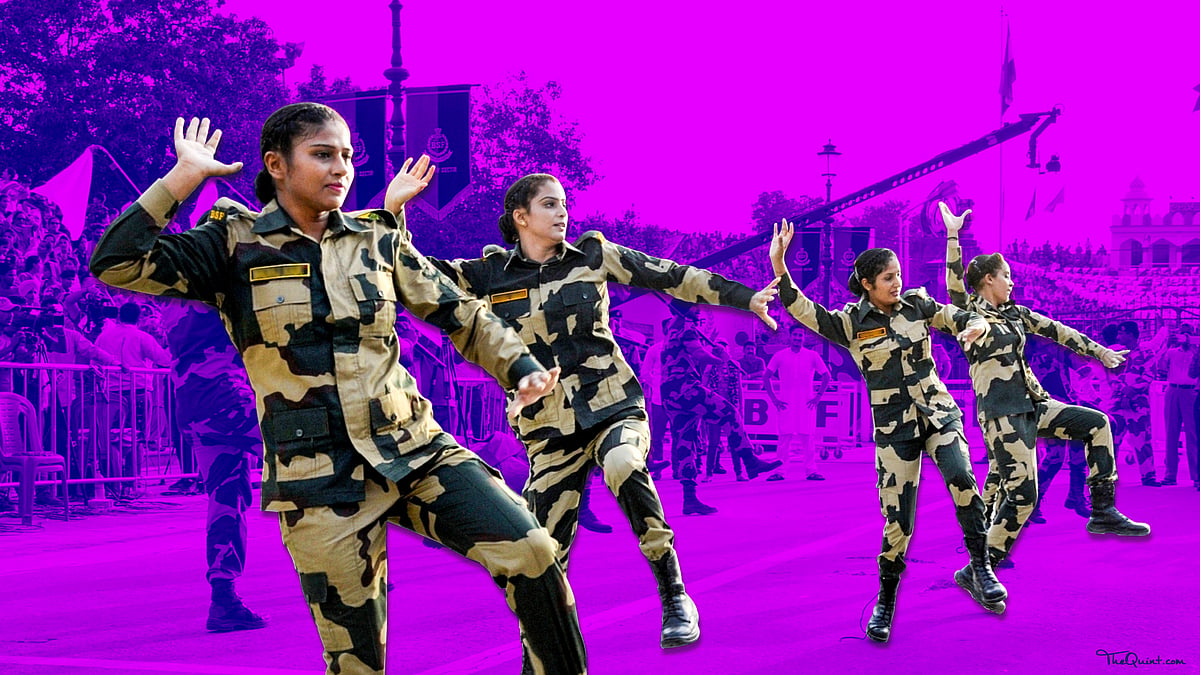 BSF soldiers perform during a ceremony to mark Independence Day celebrations at the India-Pakistan Wagah border post near Amritsar on 15 August 2017.