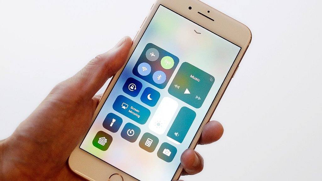 The bug, which reportedly exists even in the latest iOS 13.4 update, could expose the personal data of users. 