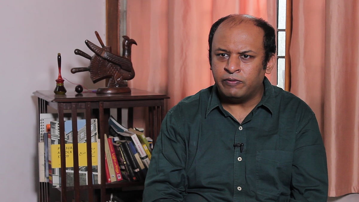 <b>The Quint</b> caught up with Sinha and asked him to give some tips and tricks on ways to spot fake news.