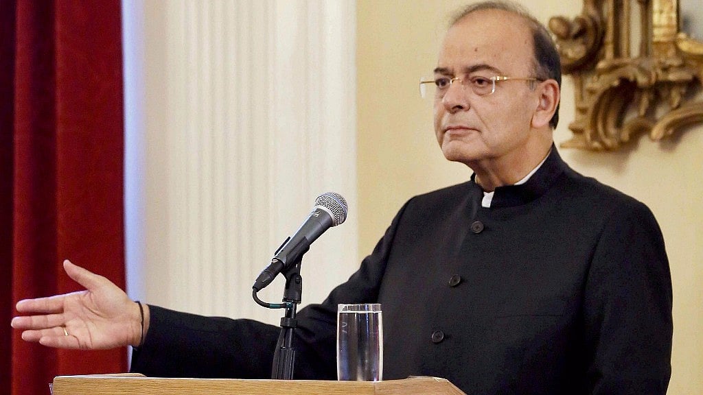 Finance Minister Arun Jaitley delivers the Harvard Mahindra lecture at the Harvard South Asia Institute in Boston on Wednesday, 11 October. <i>(Photo: PTI)</i>
