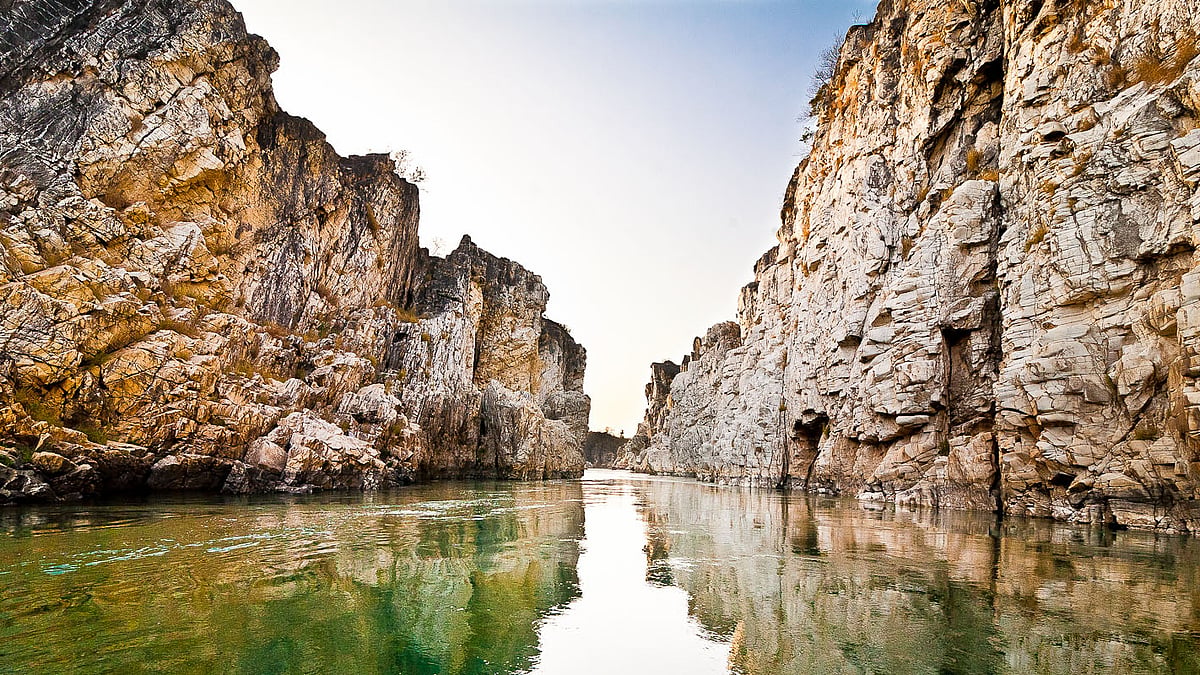 The  marble rocks of Bhedaghat