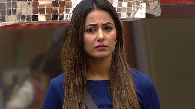 Hina or Sapna fight for being the captain this week in the <i>Bigg Boss 11</i> house.