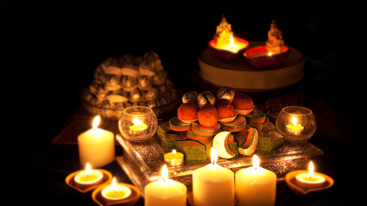 It’s no coincidence that ‘stressed’ spelt backwards is desserts. So eat smart, and be mindful of calories this festive season.