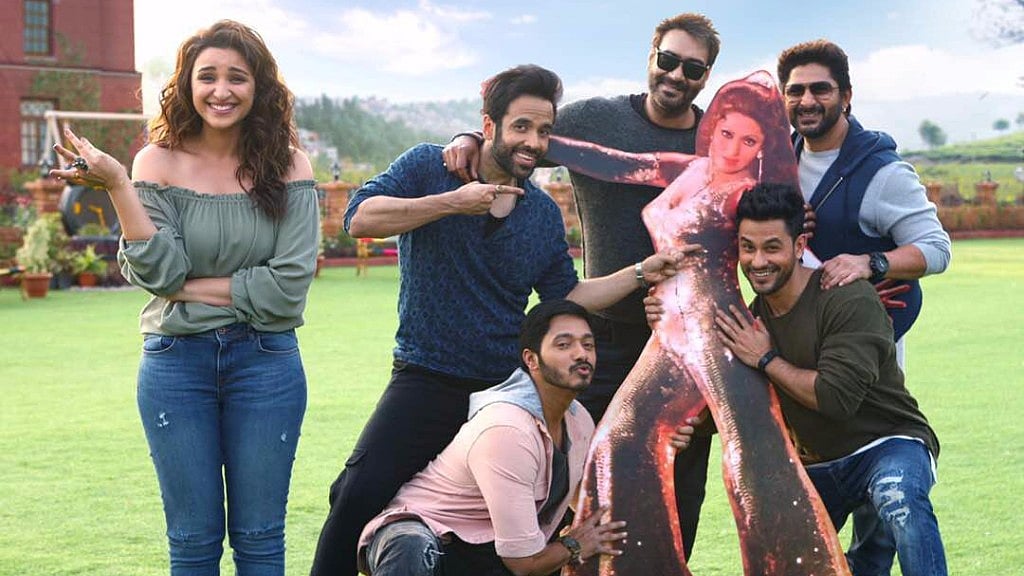 Team <i>Golmaal Again</i> has a big reason to smile. 