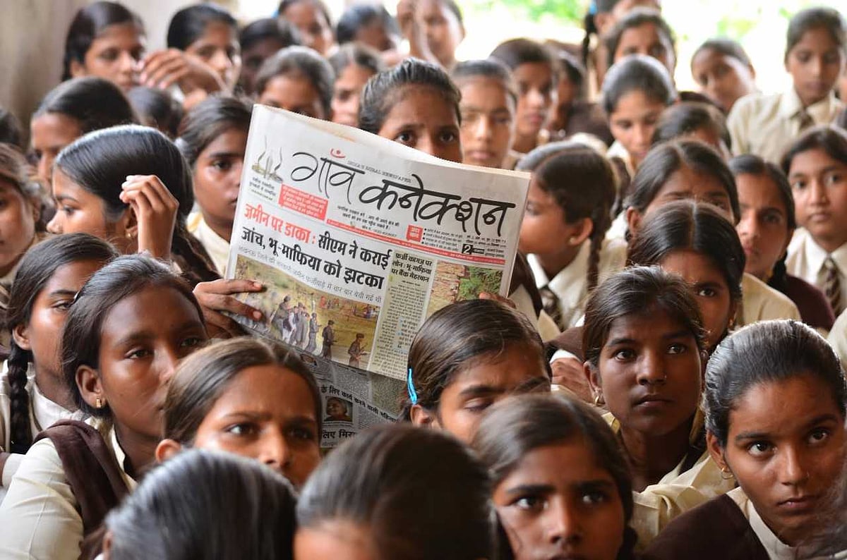 Gaon Connection has won some of India’s highest journalism awards including the Ramnath Goenka Award and the UPFPA-backed Ladli Award for writing on gender.