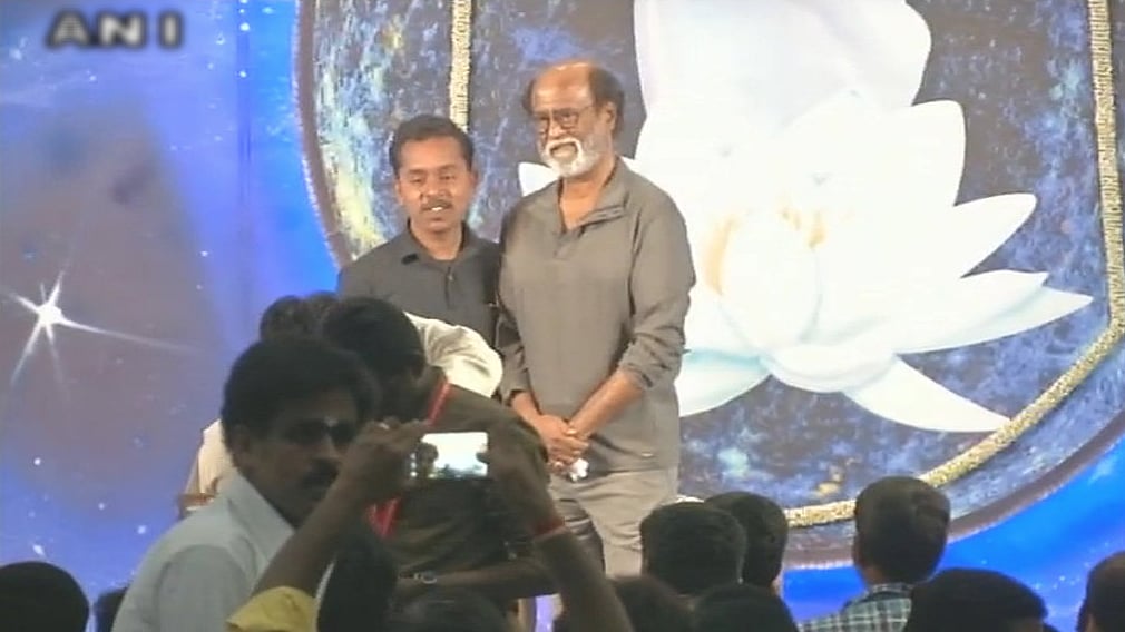 Rajinikanth is expected to make an important announcement on 31 December.