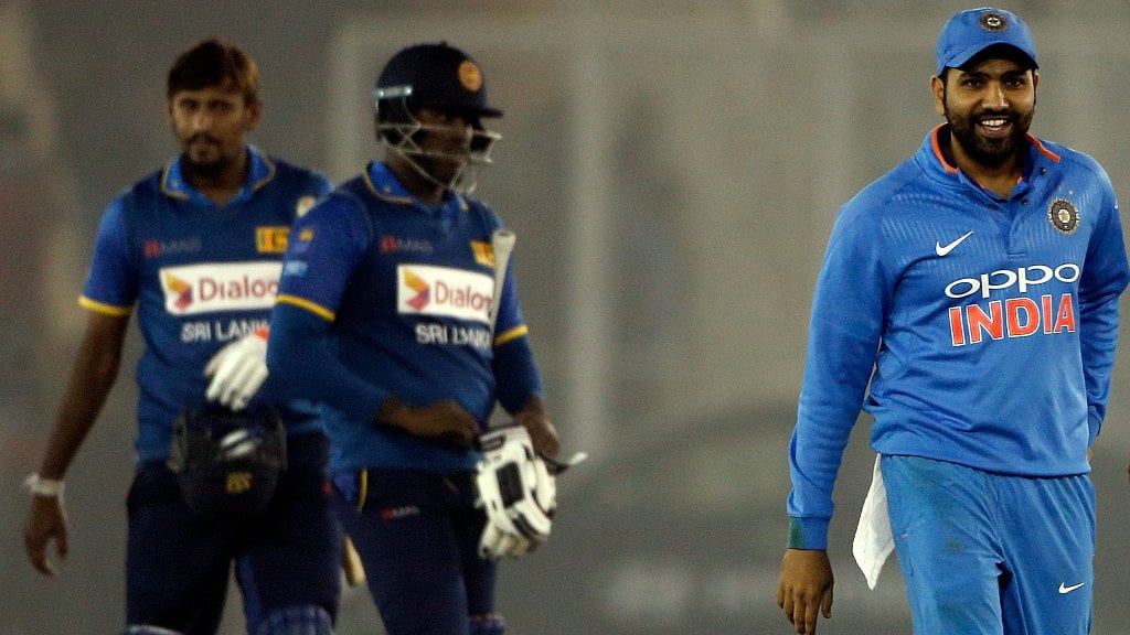 Rohit Sharma (right) during India vs Sri Lanka second ODI match. 