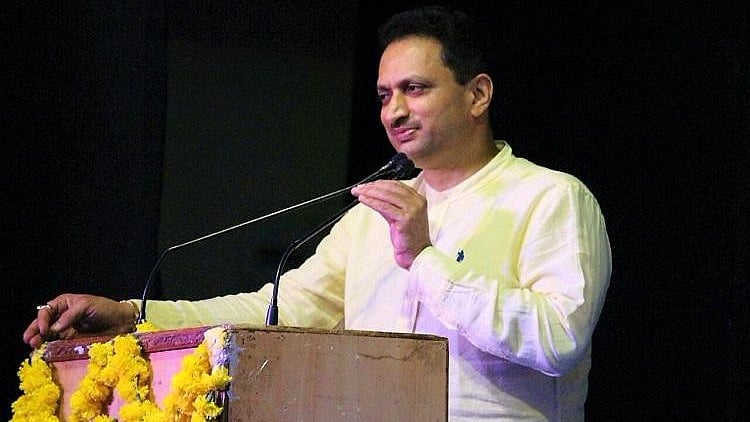 Hegde said people should identify themselves with their caste & religion rather than be secular.