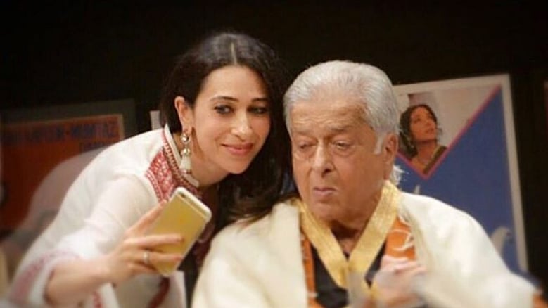 Karisma Kapoor with Shashi Kapoor.&nbsp;
