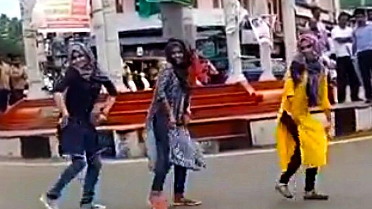 Three Muslim girls from Malappuram danced to the popular song ‘Jimikki Kammal’.